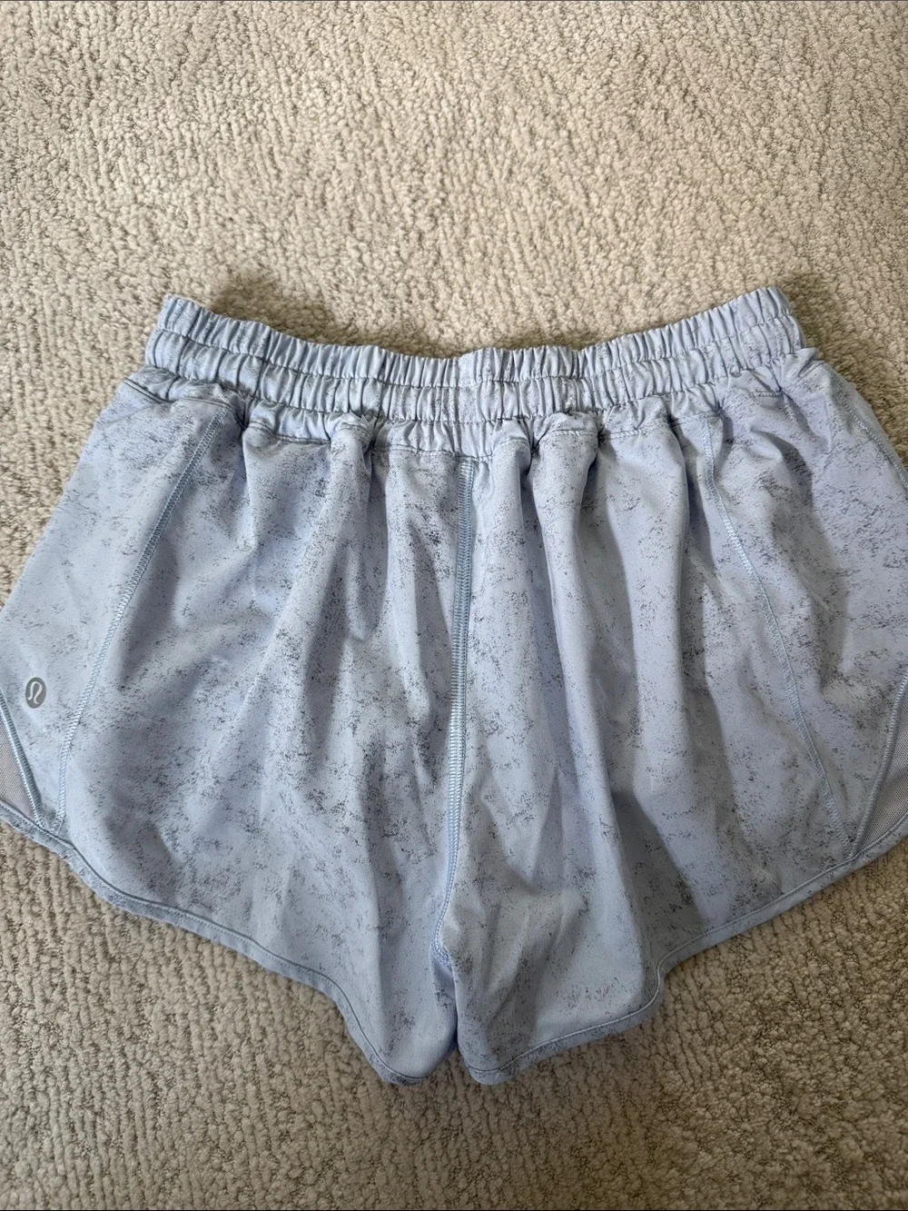 Lululemon Hottie Hots- 2.5” low rise